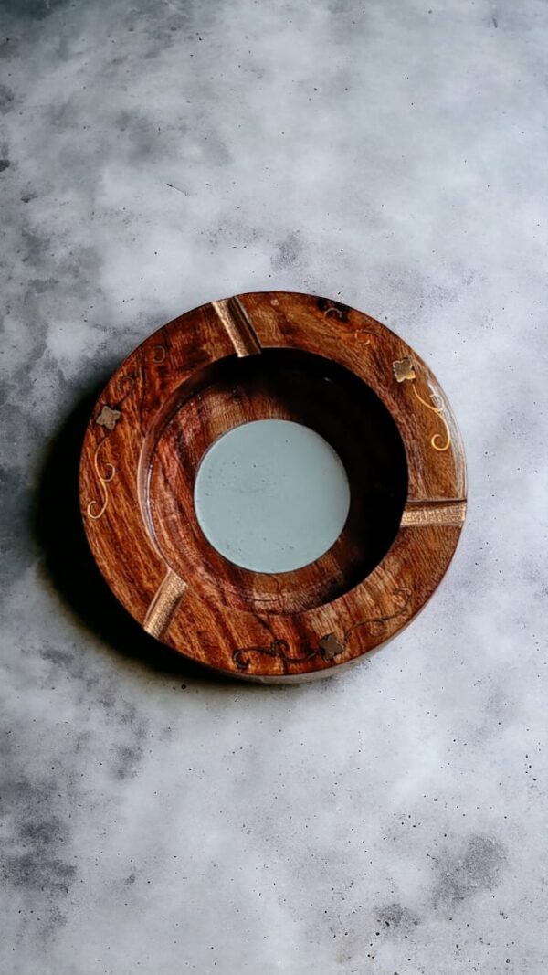 Ash tray ( Brasi )